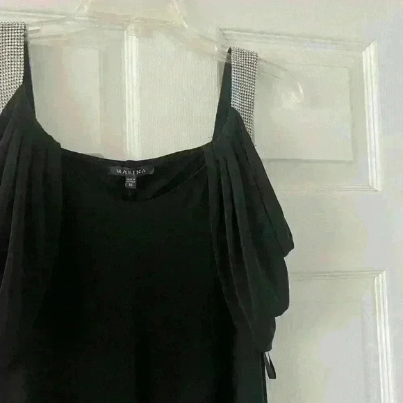 Marina black cocktail dress. - Picture 3 of 7